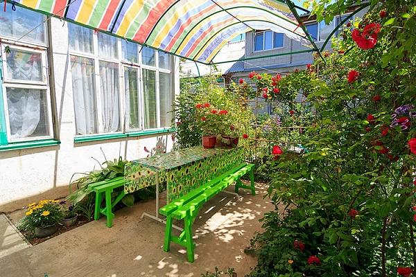 Гостевой дом Зины Жарковой в Севастополе